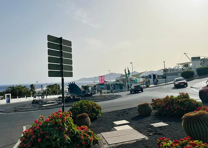 -montorian View Lanzarote- *